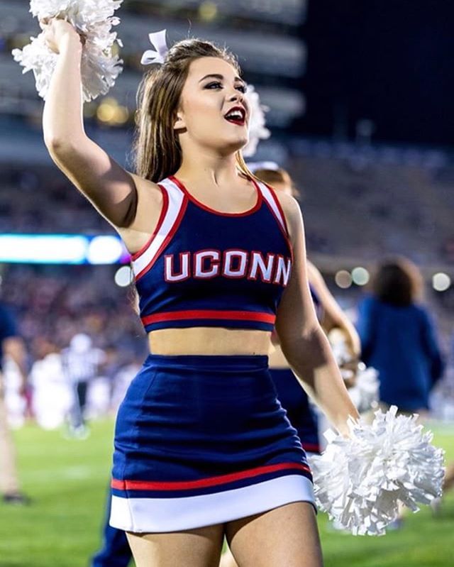 Tonight we are happy to feature the University of Connecticut COED Cheerleader, Theresa Iadevaio!
.
#UCONN #GoHuskies UConnNation #Huskies
.
Name: Theresa Iadevaio
College/University: UCONN
Year: Junior, Class of 2019
Major: Biological Sciences
Hometown:… ift.tt/2GjB5C6