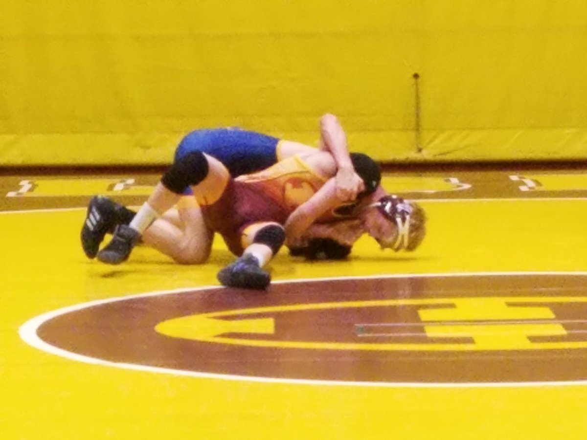 robert_rempel's tweet photo. Wrestling underway https://t.co/mggCD8CO1B