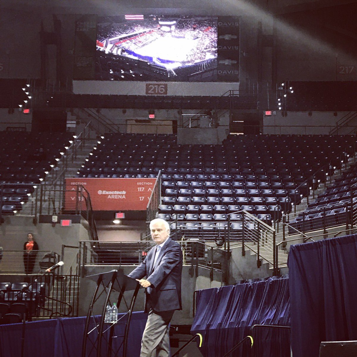 michelle_tepper's tweet photo. After 7 decades of life I am absolutely convinced than that the answers of Jesus Christ are needed now more than any other time in history. @ravizacharias #ufopenforum https://t.co/jCChE24SJg