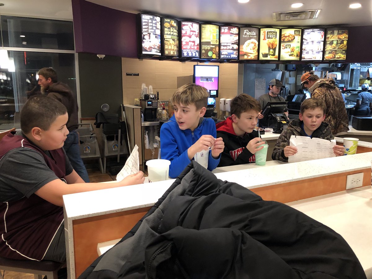 drugsalesman1's tweet image. Post @stgeraldschool basketball practice, study session @tacobell #ScienceTest #JuniorHigh