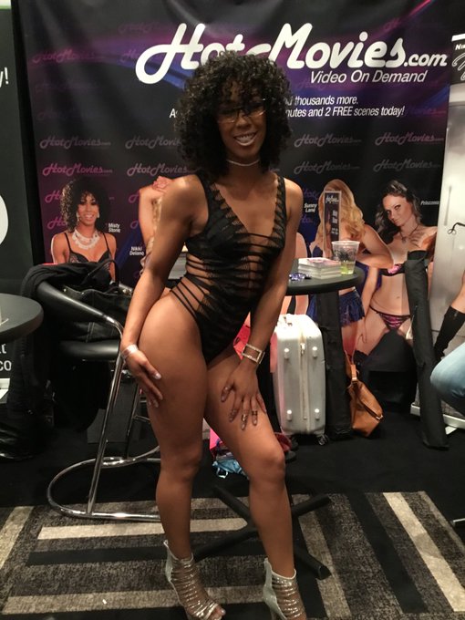 Finally,  @Mistystonexxx has arrived!   Come see her at the HotMovies booth @avnshow https://t.co/Xk