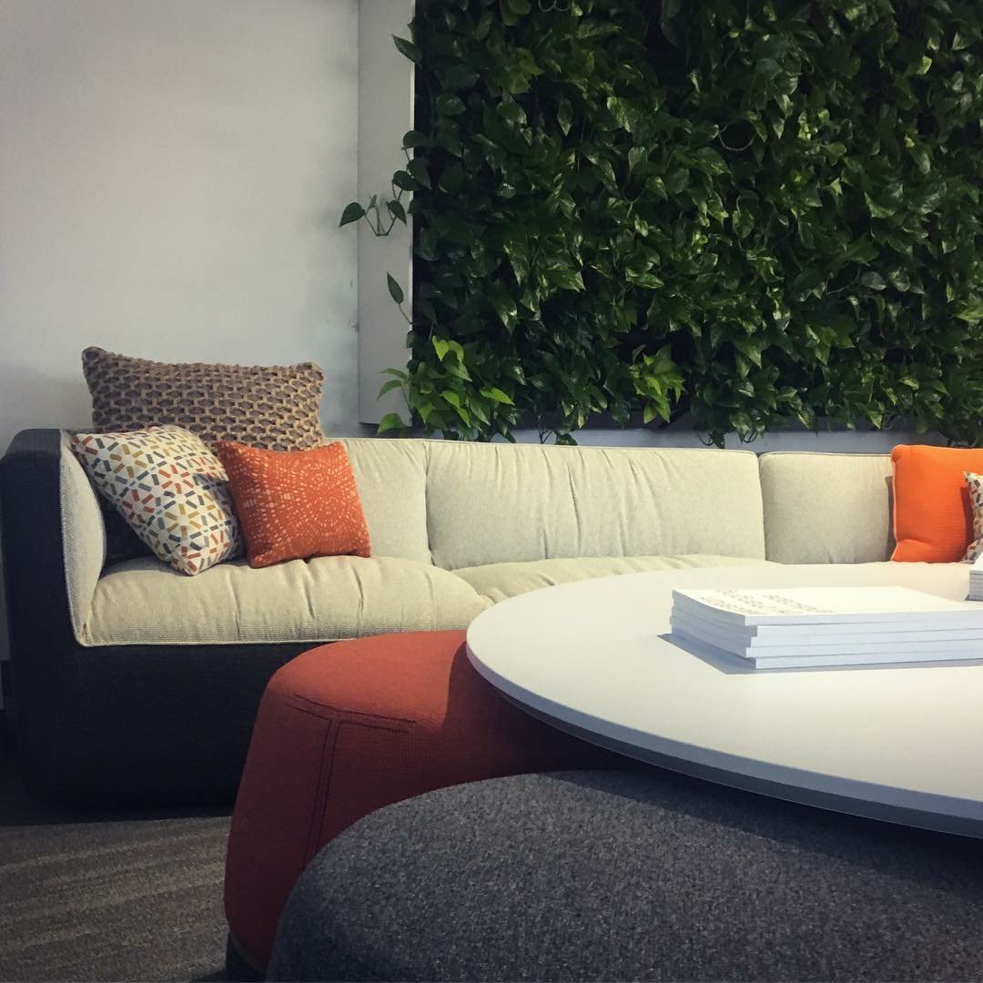 design_monday's tweet photo. Such an inspirational tour through Interscape’s new furniture showroom. @teknion #corporatedesign #loungeseating #collaborationspace #commercialenvironment #employeeexperience #designyourmonday #hartford #newhaven #ct #freshplants https://t.co/J7LF6WuYt6