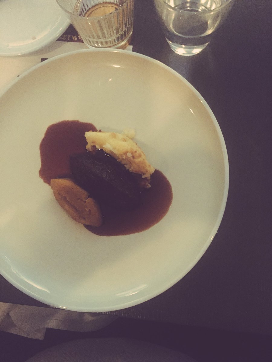 m_graham_cracka's tweet photo. The Haggis !  #RobbieBurnsDay https://t.co/XXDWtqHlX5