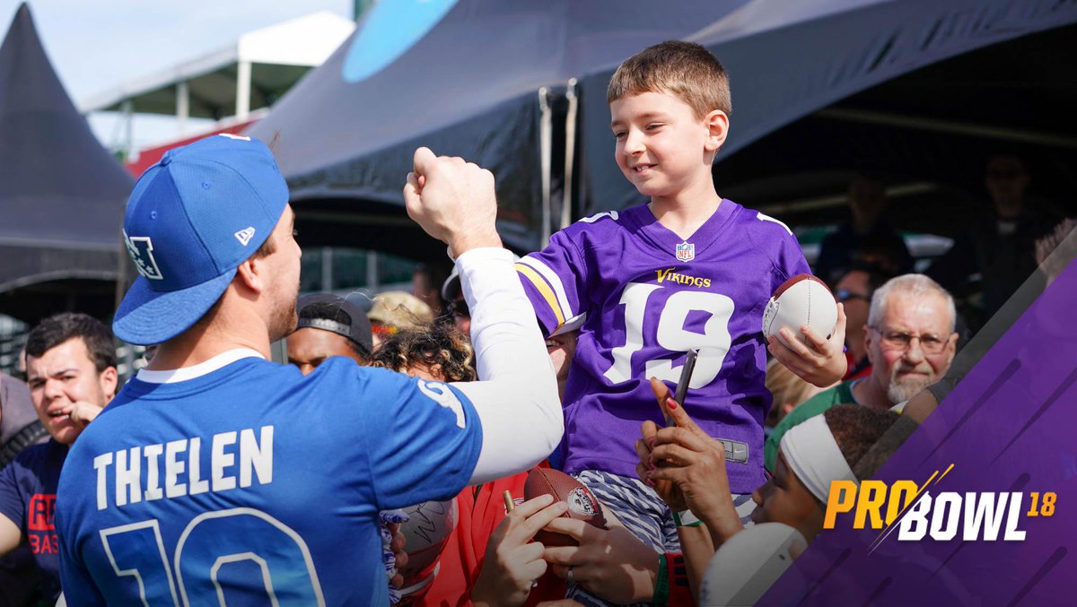 This is what it's all about.  #ProBowl https://t.co/hnQeY4fBxP