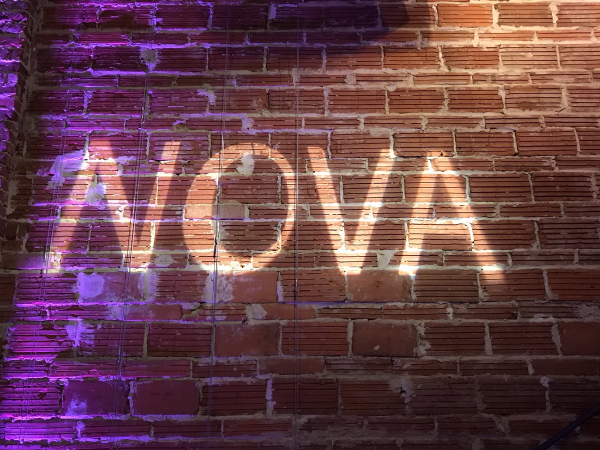 JustToiaya's tweet photo. Hanging out at Nova 535 and showing support for client @NobleCrustStP.
I can’t speak to the cocktail (non-drinker), but the FGBLT is life-changing! #clhighball #teamRSBP https://t.co/HmLeko252Q