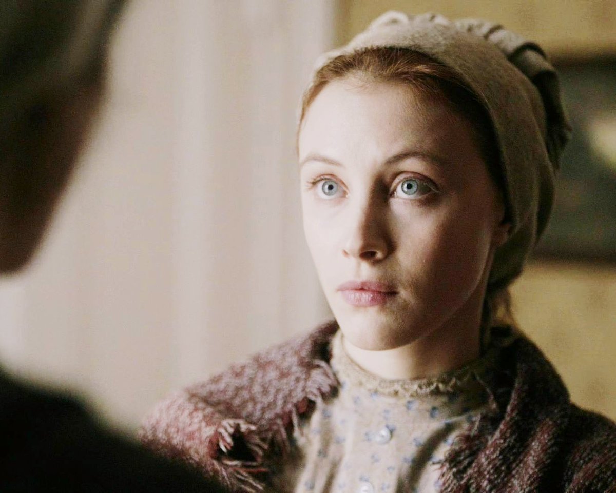 favperioddrama's tweet photo. Sarah Gadon in Alias Grace, 2017 https://t.co/x5KY2JwCo2
