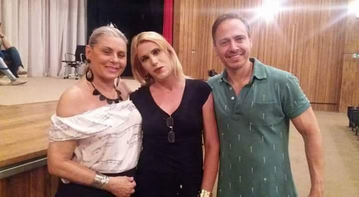 BumbumMister's tweet photo. Estrelas mundam de lugar.estrelas mudam so pra ver.como disse o Roberto Carlos😉 https://t.co/aUqTkN7cBG