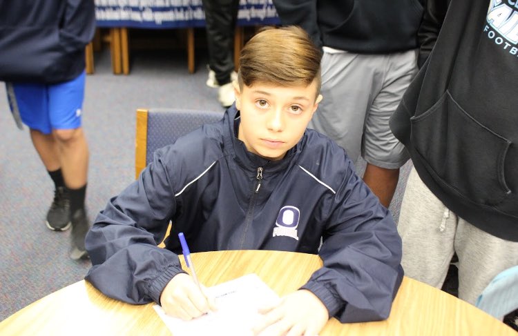 Coach_Blount's tweet photo. I may have to teach @FultonAve8 with all these young studs ringing the 🛎 for The Sailors Football Program! #PositivdVibes! @MikeSantisteban
#14 -Jake Cohen- WR/DB “Fulton Ave”
#30- Luke Kelly- RB/DB “Fulton Ave” #ThoseWhoStayWillBeChamps
#FutureContributors!
#GreatHair https://t.co/TTxDgMRu50