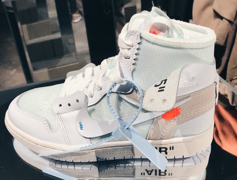 ComplexBets's tweet photo. The next Off-White x Air Jordan 1 is releasing next month exclusively in Europe: https://t.co/5kcrMZ54eO https://t.co/J4HETHQ5Ll