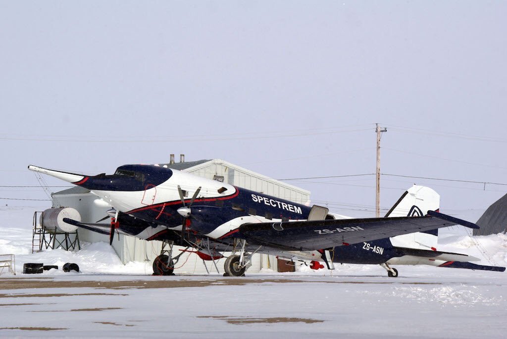 FrankReardon1's tweet photo. Spotted this plane in #CoralHarbour #Nunavut on MAY.18.2009 Owner #SpectremAir from #SouthAfrica #Douglas #DC3 Basler BT-67 #ZSASN is used for electromagnetic surveying #YZSSpotters #YZS https://t.co/SxoLEC0HU7