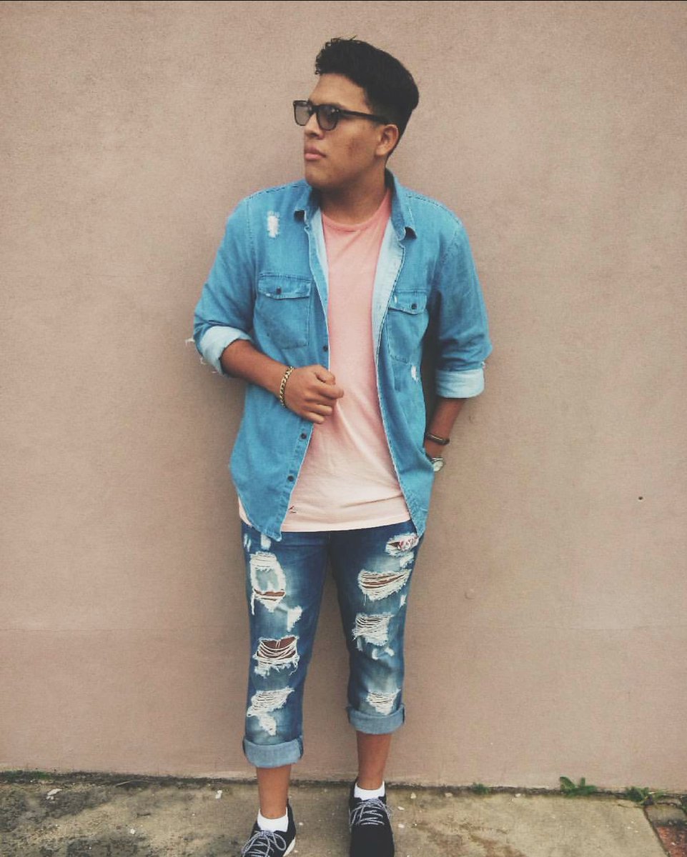 VBlogs1's tweet image. Mira hacía adelante, Nunca hacía atrás olvida todo lo malo y inicia una nueva vida❤.
.
.
.
.
#FelizJueves