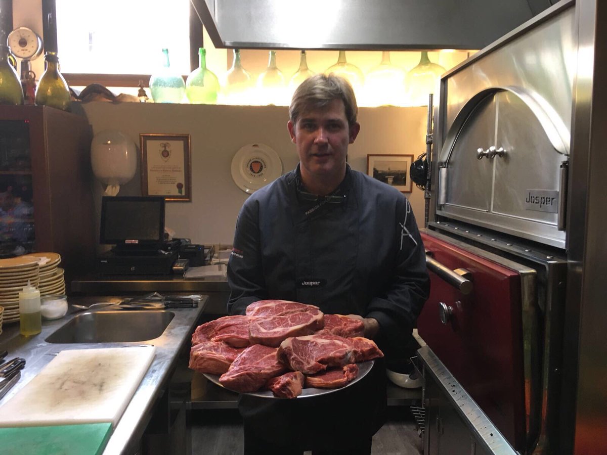 ¡Buenos días! Ha llegado el final de la semana y nosotros os esperamos hoy y mañana con ilusión en nuestro espacio de #Palma de #Mallorca