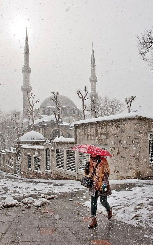 melihakca59's tweet photo. Yüreğimden
Sevgiler Uçurdum,
Avuçlarımda Biriktirdiğim Duâlarla ...
Tüm Güzel Yüreklerin Adresini verdim
Ulaşsın Herbirinize İnşÂllah
#🕊GŰNAYDIN🕊
Sevginin ve Huzurun bir arada olduğu
Cuma Günü Geçirmen dilegiyle
RABBiMiN Güzellikleri Seninle Olsun.

__HAYIRLI☆🇹🇷☆CUMALAR_ https://t.co/RugAjgexOQ