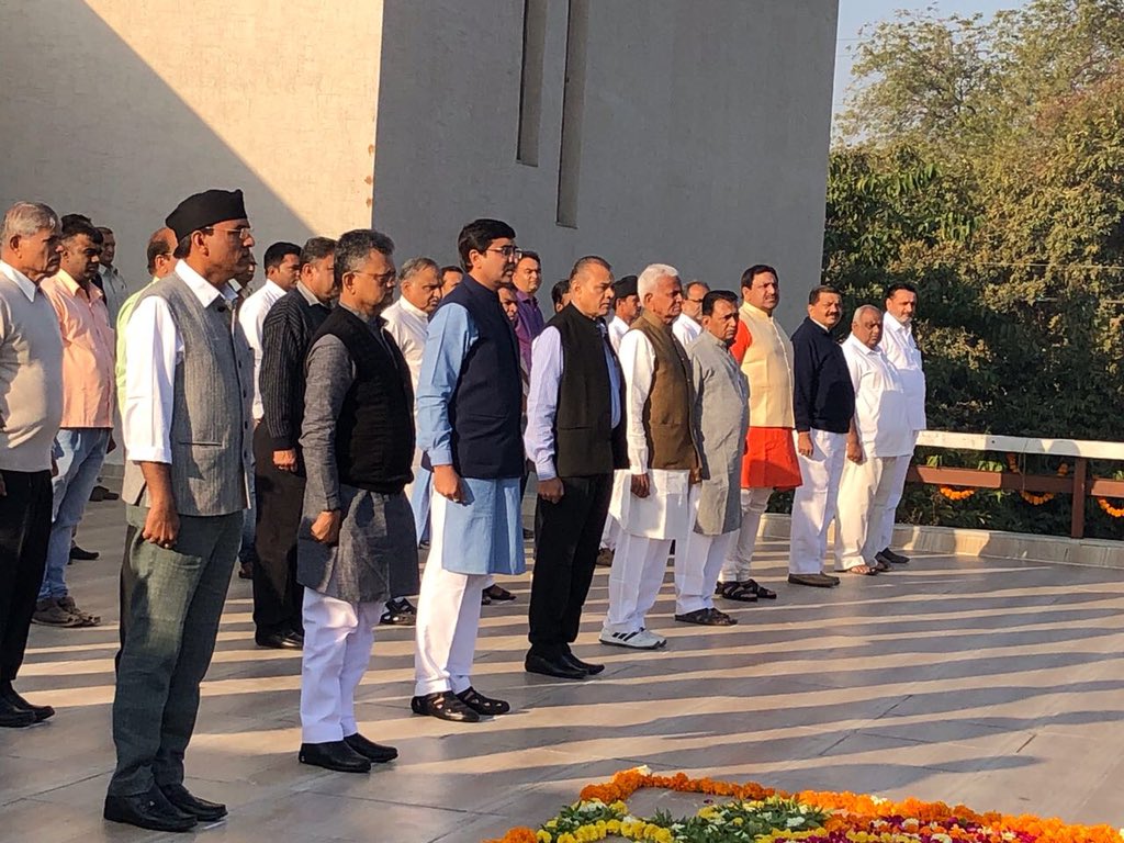 IKJadejaBJP's tweet photo. પ્રજાસત્તાક પર્વ નિમિત્તે પ્રદેશ કાર્યાલય-શ્રી કમલમ્‌, કોબા, ગાંધીનગર ખાતે ધ્વજવંદન કાર્યક્રમ https://t.co/6nQO9Zou1a