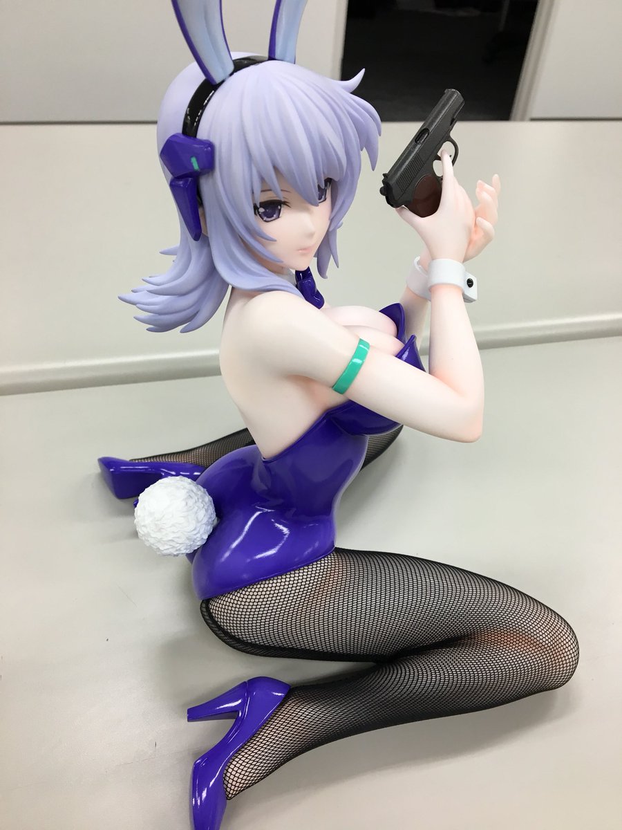 ブラウン×ピンク フリーイング マブラヴ クリスカ・ビャーチェノワ