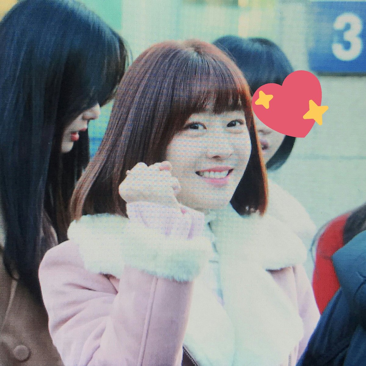 theunit_jam's tweet photo. 180126 더유닛 라붐 유정 프리뷰
유정ㅆㅣ 추운 날씨에 이렇게 따뜻해ㅠㅠ 천산줄 알았오 
#유정 #라붐유정 #라붐 #더유닛 #뮤직뱅크 https://t.co/uC5exJJ7gv