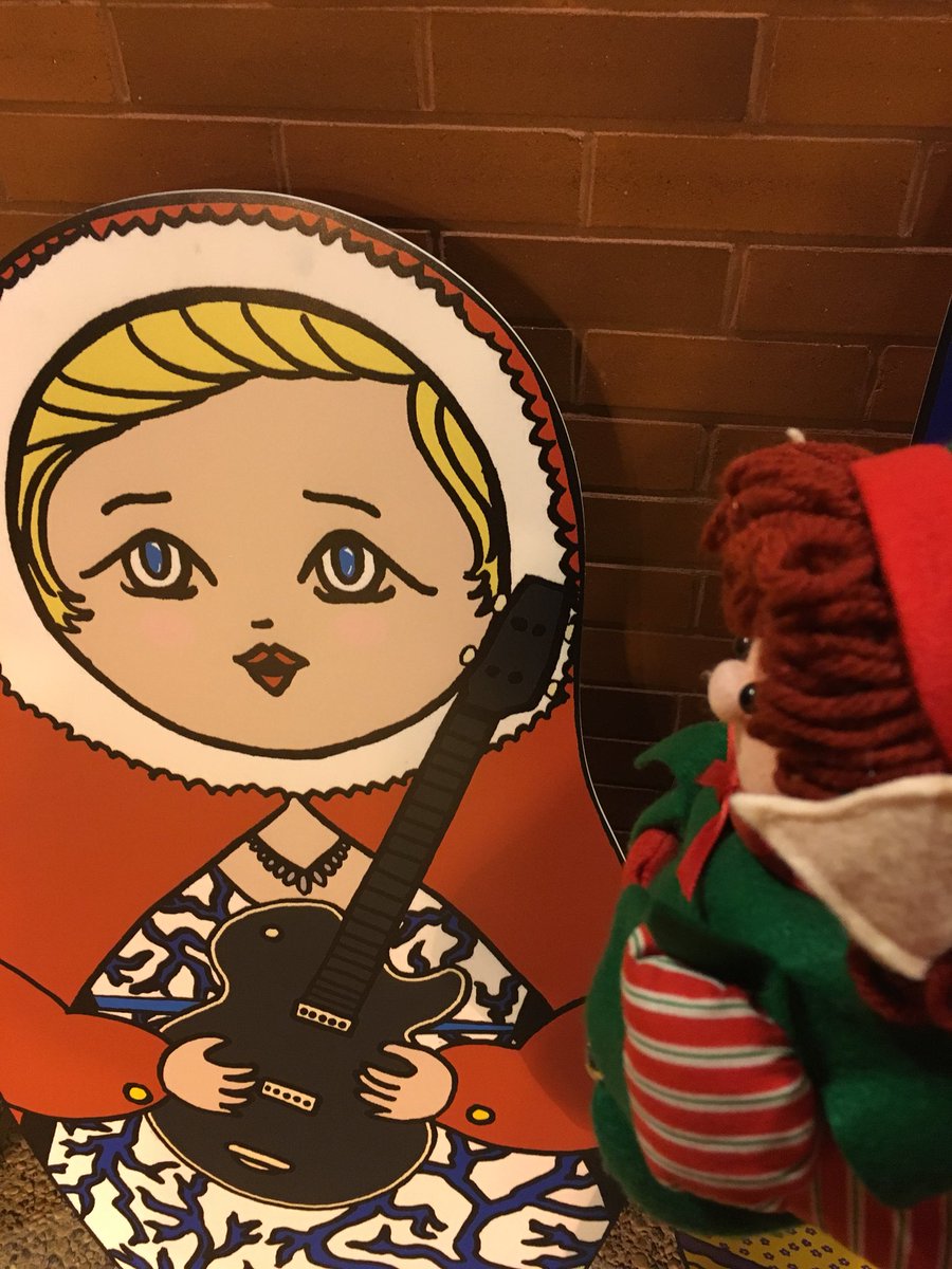 edmonton_elves's tweet photo. Jingle is rockin’ along to some killer tunes at #OnYEGin @Catalystyeg Go and see this spectacularly timeless musical while there is still time left! #yegarts #theatretown #yegtheatre #elfinaround https://t.co/nLwWmh64Rv