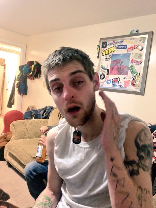 Don&rsquo;t do drugs kids https://t.co/AFR8guV2gJ