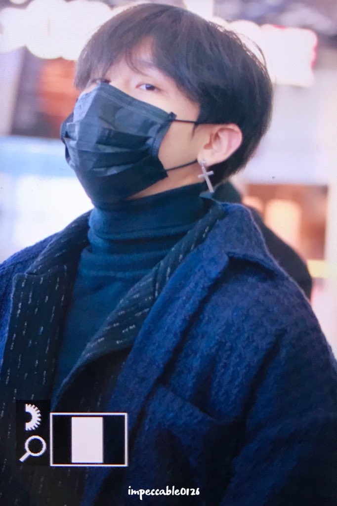 IMpeccable0126's tweet photo. 180126 인천출국 pre
#창균 #아이엠
#몬스타엑스 #MONSTA_X
#HappyIMday #IMWOLFDAY
#0126HBDIM #IMDAY0126
@OfficialMonstaX https://t.co/YMDx2iSngl