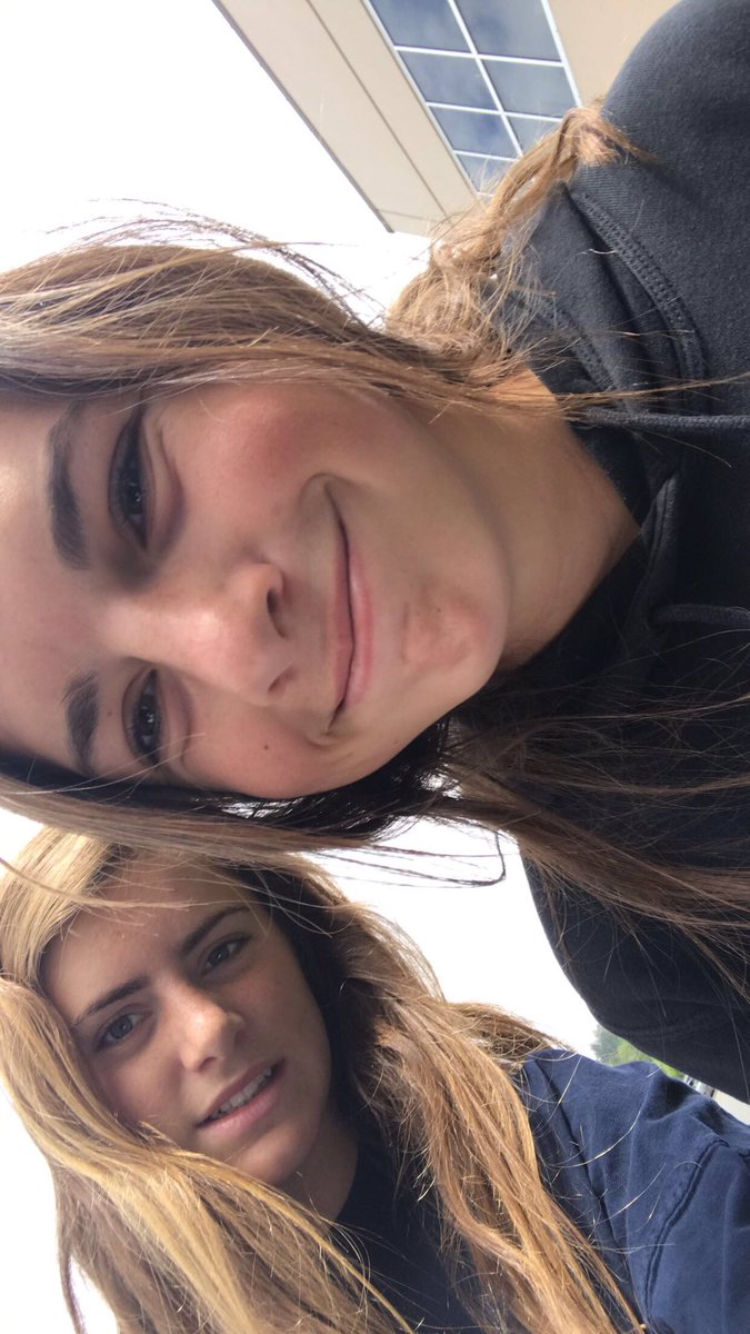 GwinLilly's tweet photo. happiest birthday g-race !!!! love you most 😜 @pekovichgrace https://t.co/Xmv1EfDf4t