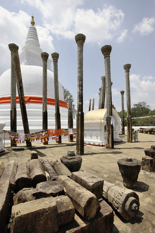 Lankiets's tweet photo. Шри-Ланка / Древний город Анурадхапура (Anuradhapura). Ниже ряд фотографий из жизни исторической части города. #srilanka #anuradhapura #шриланка #анурадхапура
См. подробнее: https://t.co/ljc3GAOKCQ https://t.co/8KtTfyp6Rh