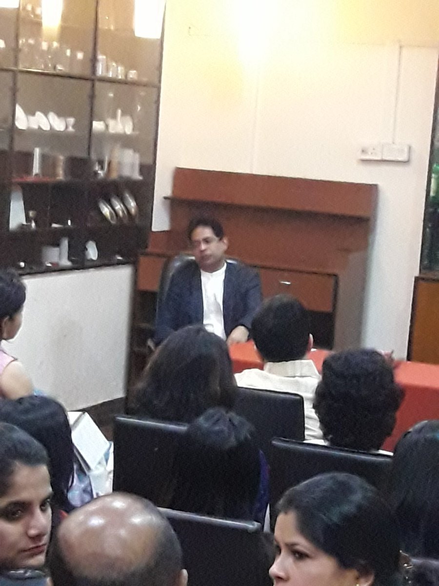 arjasivakrishna's tweet photo. IIHMHOTELSCHOOL: Chairman subornobose Final Meeting Before the #DDay #yco18 at  ycolympiad #IIHMKolkata https://t.co/25sPCIKcrN
