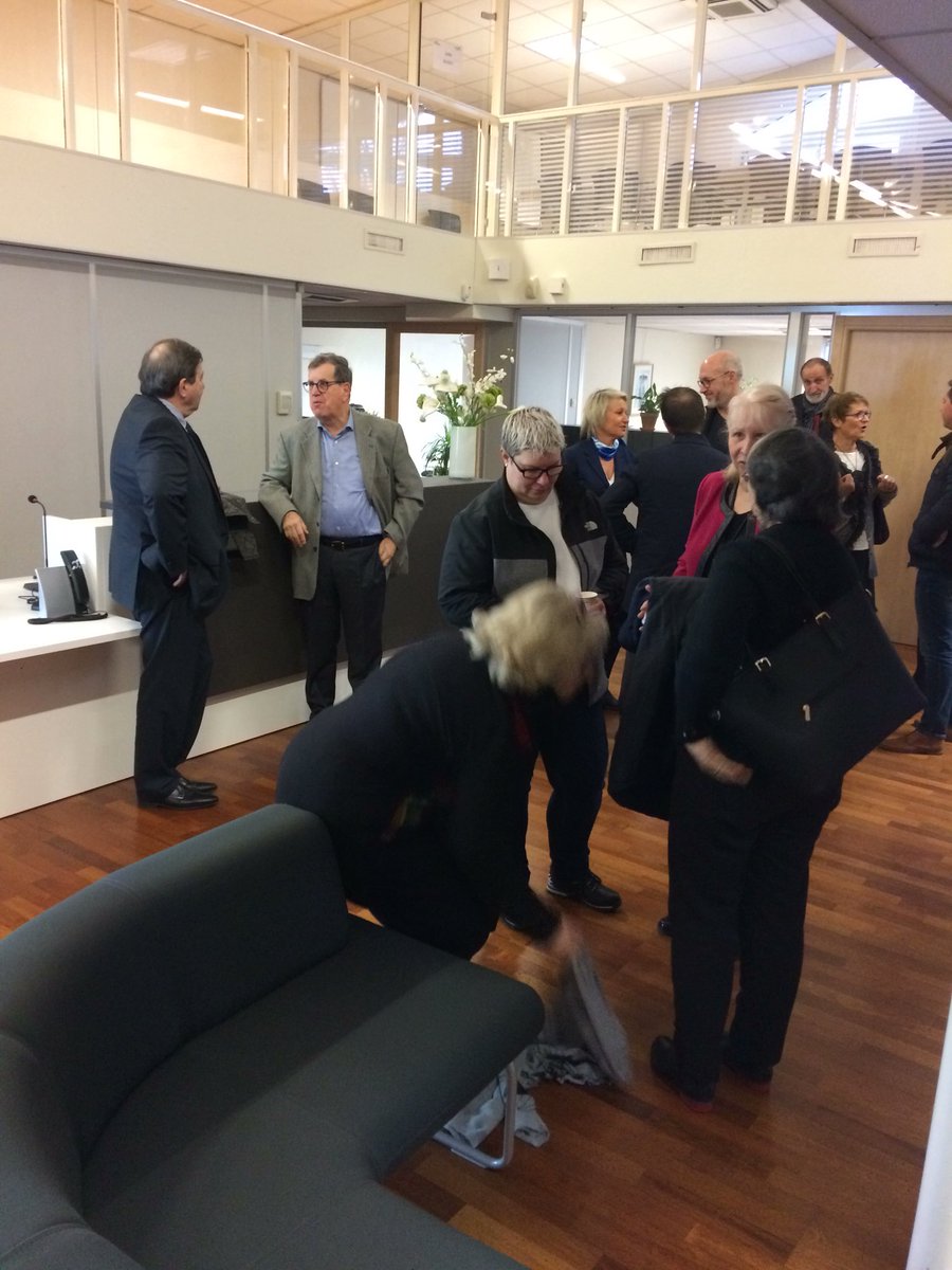 MedefAin's tweet photo. #capemploisameth01 inauguration des nouveaux locaux de Cap-Emploi01 et SAMETH à l occasion de la signature de la convention entre ces structures. De nombreux partenaires invités à partager un moment convivial! @MedefAin @poleemploi_ara #handibat https://t.co/bdeMwB2Y6Q