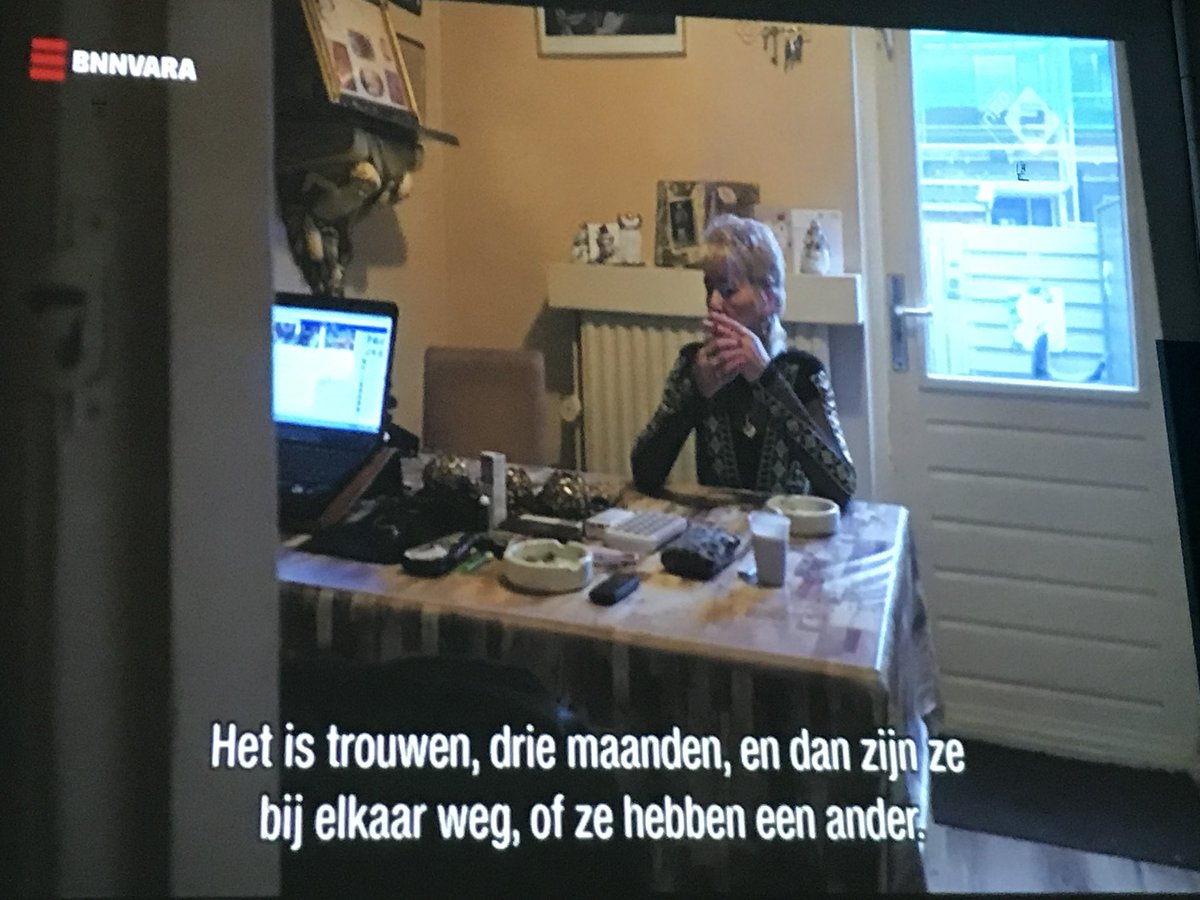 douwegerlof's tweet photo. Ook de relatietips in huize Rinus. Behoeft geen nadere inleiding. #Wielenpolle https://t.co/6UsOhzdI50
