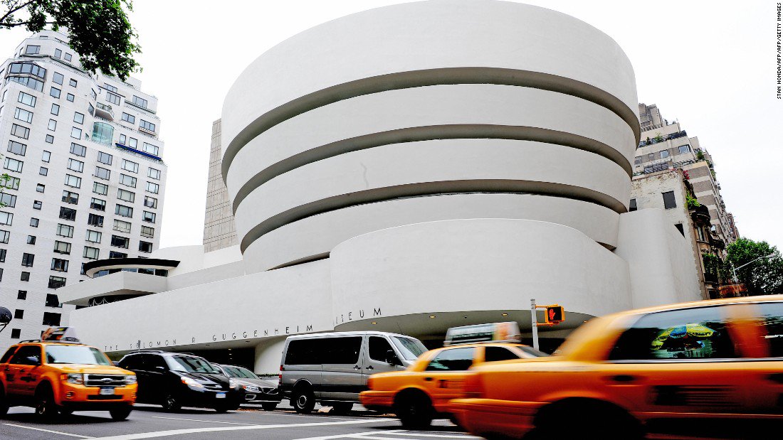 CNN's tweet photo. Trump's White House reportedly emailed the Guggenheim Museum in September, asking to borrow a Van Gogh painting.

The counteroffer? An 18-karat gold toilet titled "America," according to The Washington Post. https://t.co/wEjVFtsYCl https://t.co/ZA0q2cIKBc