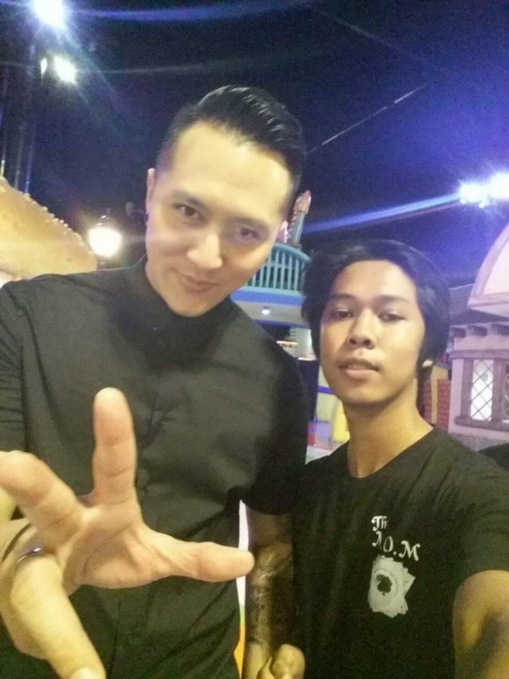OneMKS's tweet photo. With bang demian the illusionist https://t.co/Lpg7lOHUvN