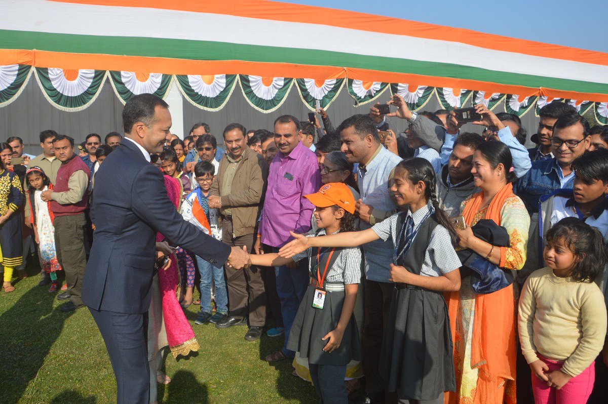 MPNaveenJindal's tweet photo. With my @JSPLCorporate family at Raigarh, Chattisgarh. https://t.co/im3Tjdjv2X