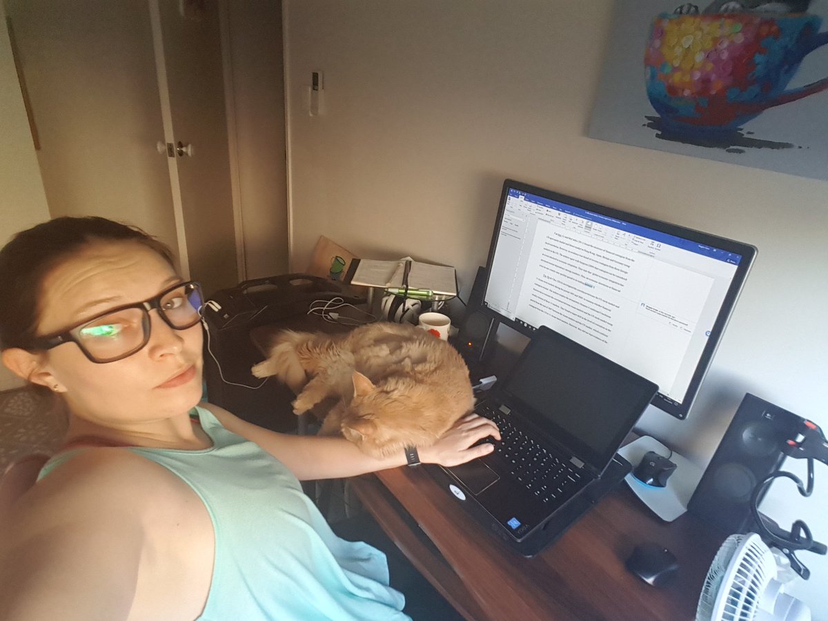 DrEmOhEx's tweet photo. We are learning to compromise on sharing (my!) workspace
#furrysupervisor #editorkitty https://t.co/gXm3IAnsIK