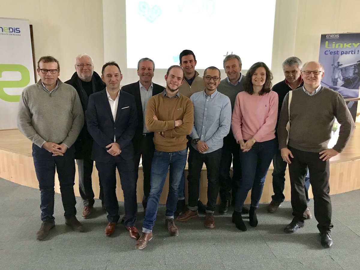 ericyoungfrance's tweet photo. Elles rejoignent l’accélérateur @champspossible , @villagebyca spécialisé sur l’agriculture : @agrivolta , #hoptime , #GeoVil et @visiogreen . https://t.co/6nlIgQQa5K