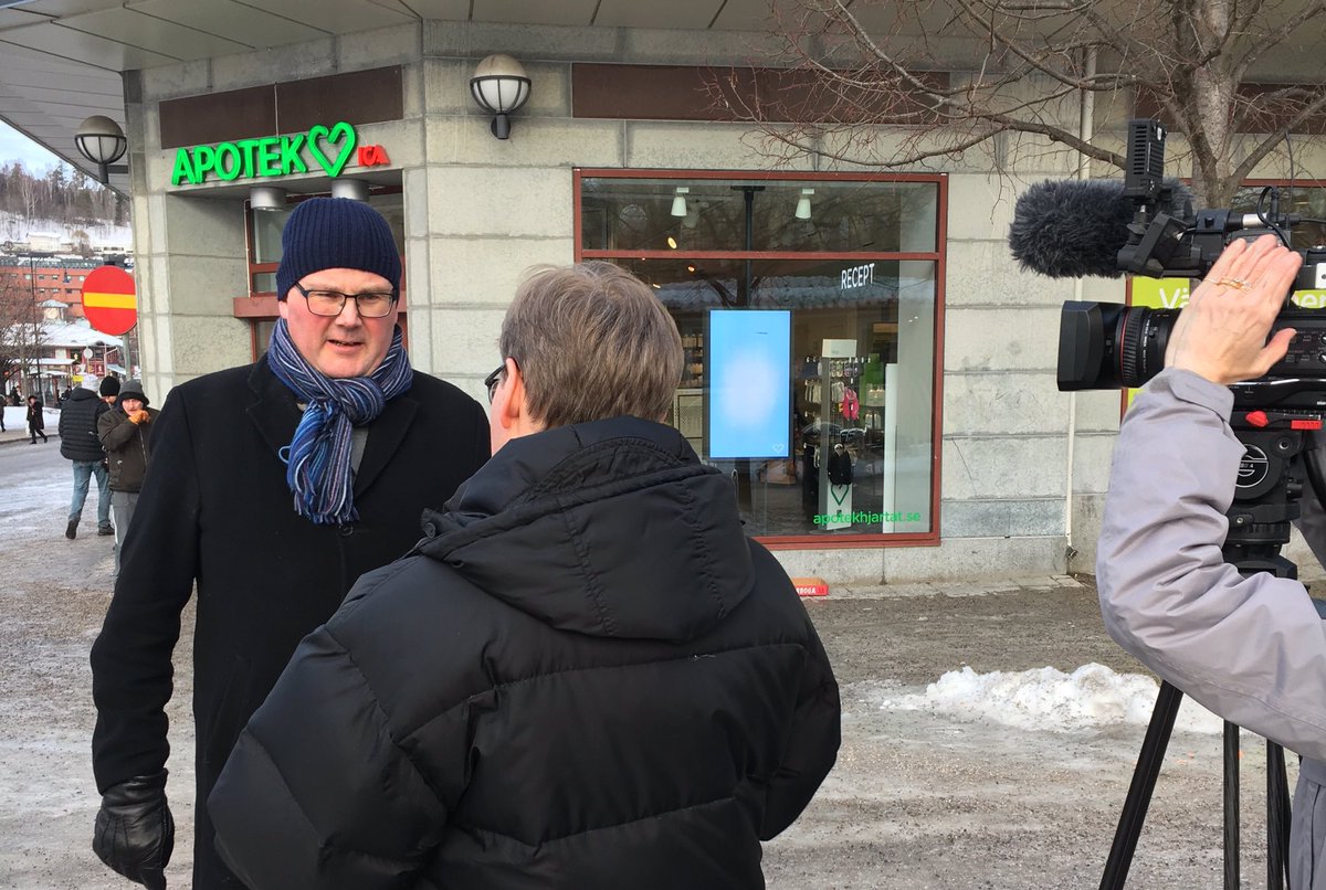 Snart helg! Men först en intervju med @SVTvnorrland om Sidsjö Vårdcentral, visas ikväll. #ypol