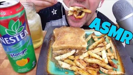 TheRalphies's tweet photo. ASMR | HOT CHICKEN SANDWICH &amp; FRIES https://t.co/maWyVTfkEo #ASMR #asmrcommunity #eating #food #foodie #hotchickensandwich #YouTube #Youtuber #pei #homemade #dinner #tasty #delicious #yummy #Fries https://t.co/2THiizsHFN