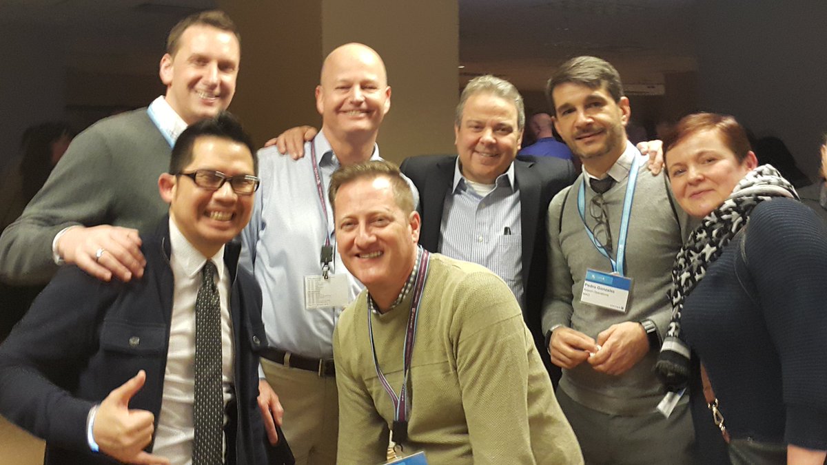 Connecting  and Uniting with teammates from around the world.  @weareunited @bjcastelli @sven_eckardt @petergpmad @SeanHay21471062 @GregHart_UAL #core4 #beingunited #teamsfo #sfoua #WhyILoveAO