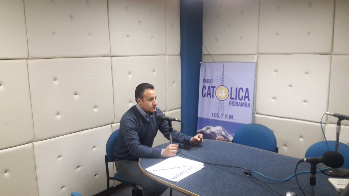 EP-Emapar Riobamba (@emaparriobamba) on Twitter photo Remigio Pesántez "Nuestra gestión está compromerita a mejorar el servicio para los usuarios de <a href="/EmaparRiobamba/">EP-Emapar Riobamba</a>" #AgendaDeMedios Remigio Pesántez "Nuestra gestión está compromerita a mejorar el servicio para los usuarios de <a href="/EmaparRiobamba/">EP-Emapar Riobamba</a>" #AgendaDeMedios