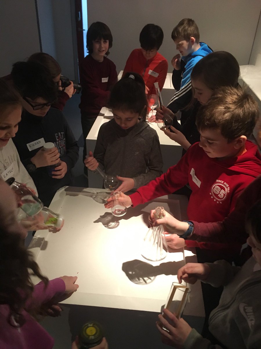 RdeBuitlear's tweet photo. Goodmorning @TempleBarTrad Stop into @TheArkDublin to try out the glass sounds? Lots going on there this weekend for kids #childrenshub #tradforkids #glasssounds https://t.co/KiOklEqXlj
