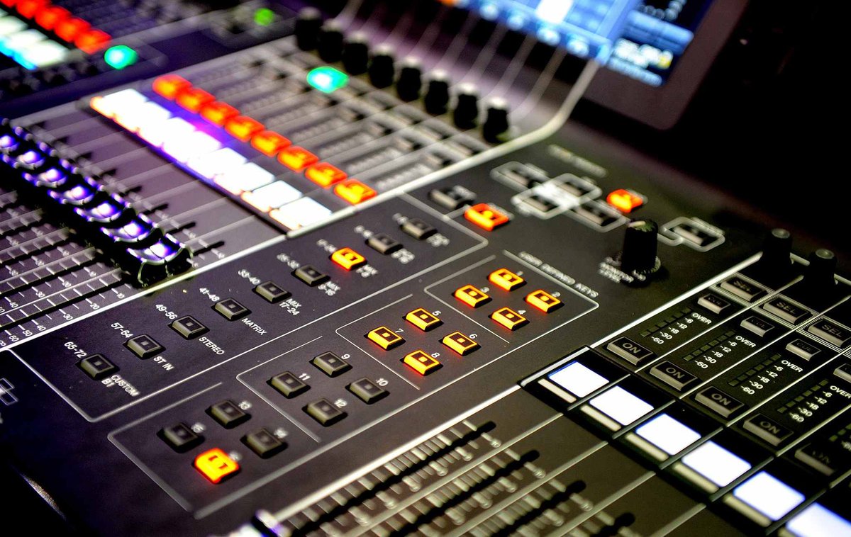 hood_digital's tweet photo. Something else to shout about - A modern , slick looking website, created for audio &amp; PA Hire experts; Sound of Music, from Nottingham &amp; Derby.

https://t.co/lzhAJH8LBD https://t.co/FaqxyqqlWI