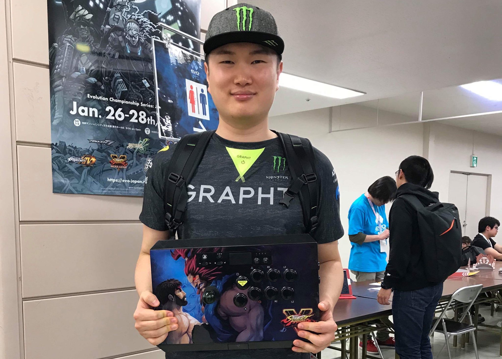 Team RΛZΞR on Twitter "Infiltration with his SFV Panthera at EVOJapan