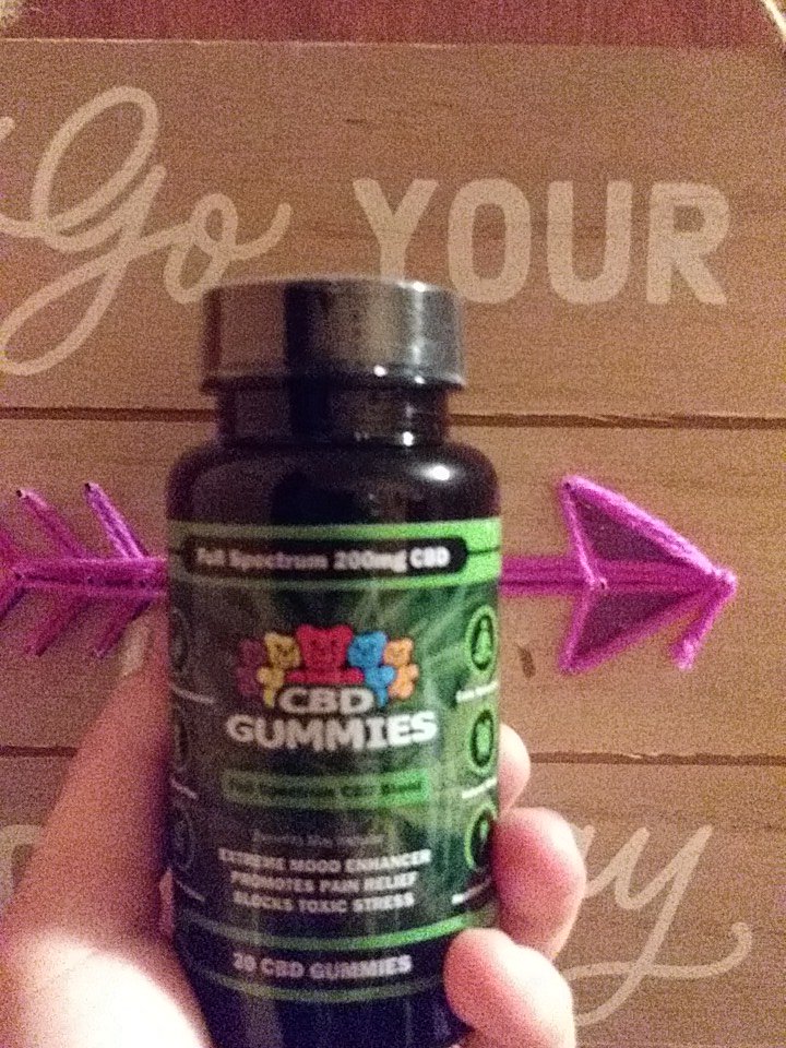 Johnettestreet2's tweet photo. @HempBombs I can't win any of the other products anywhere I guess that I'd love to be an affiliate and be able to get some of this out get people educated on what CBDs actually really do to help your body who thinks I should be an affiliate #JohnetteStreet #HempBombs #NoGummies https://t.co/ztO2jOwM5B