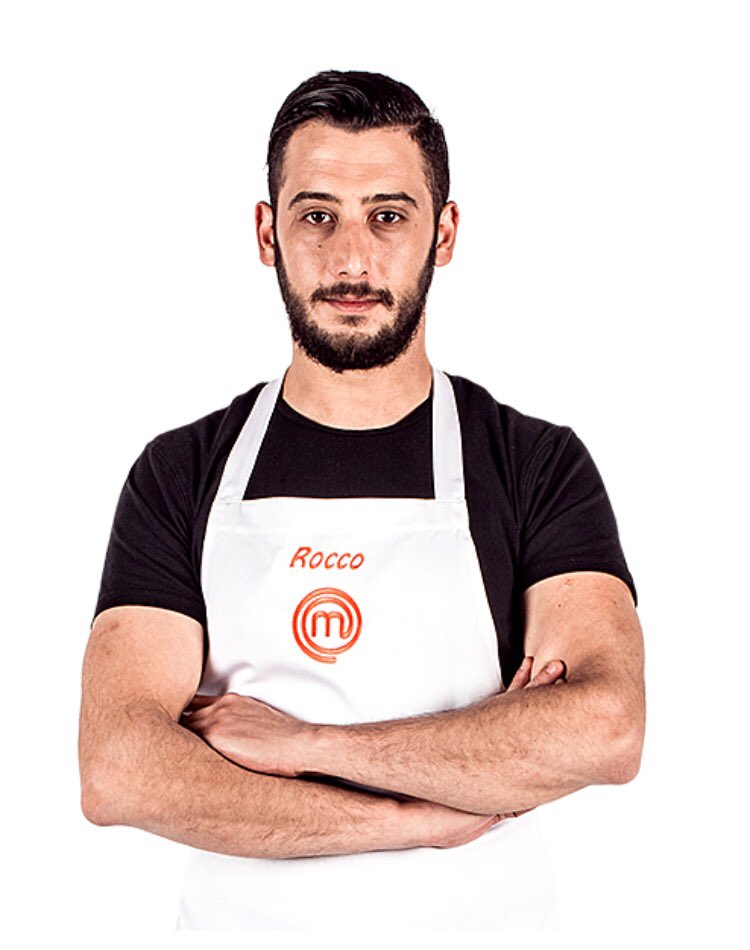 rtl1025's tweet photo. #Rocco e #joayda eliminati ieri a #MasterChefIt saranno oggi ospiti in #vivalitalia con @AngeloBaiguini e @GSurina sveleranno i loro segreti in cucina 😋 @MasterChef_it https://t.co/ERM2hHqTKe