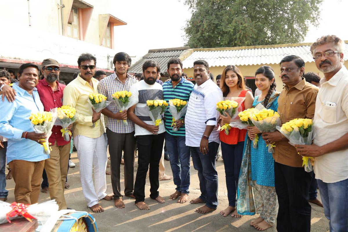 Trendingtc's tweet photo. #Nadodigal2 kickstarts today with pooja..

Best wishes @thondankani @SasikumarDir @yoursanjali @AthulyaOfficial @justin_tunes @YugabhaarathiYb https://t.co/4qHBqfFs46