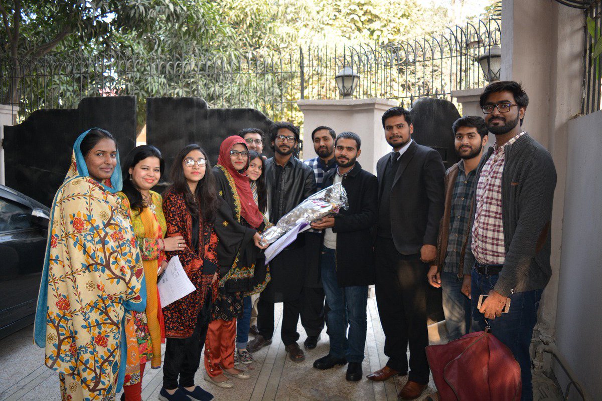 duuuuzzzz's tweet photo. Team @Positive_Pk Lahore chapter welcoming @iamusmanjolaha vice president of PPK
@atayezahra92 @SAADIAKHALID7 @mariaa_tauseef 
@tehreemkhalil10 
@moinulhaq93 
@iamManzarMehdi 
@iamusmanjolaha 
@AH_Basra 
@Sufyan_ppk https://t.co/j4NGX2e9DS