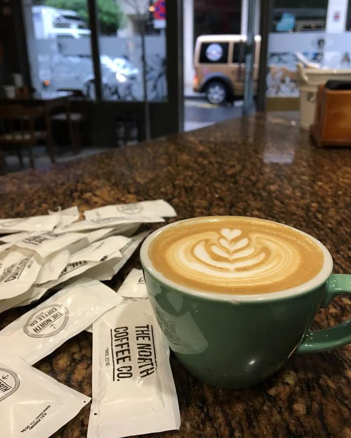 Botalle o azucre que queiras 😍 #café #cafeterialameda #scae #aestrada #coffee
