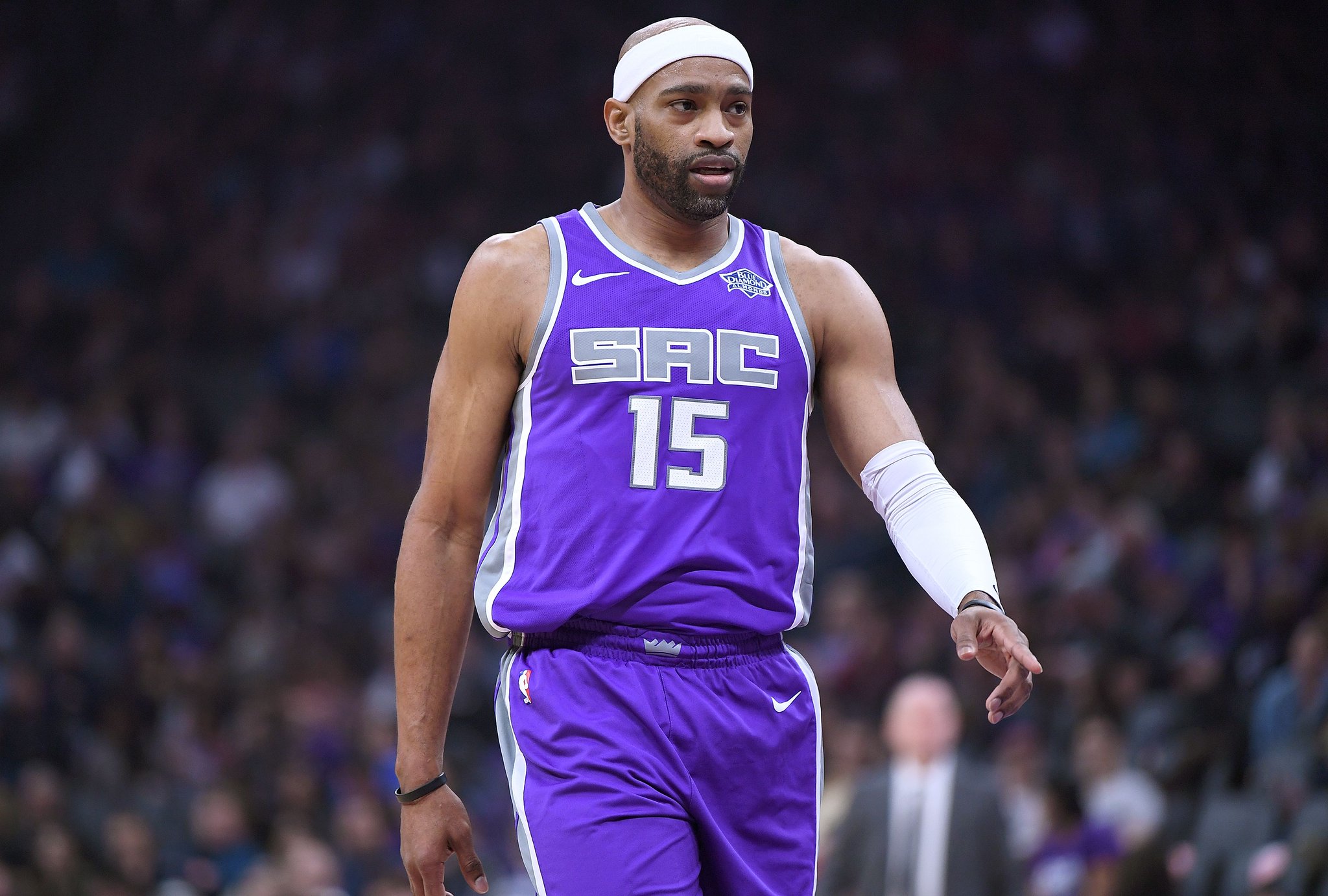 Vince Carter: Happy Birthday to the future Hall of Famer  via 