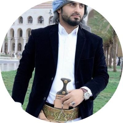 H_o_or's tweet photo. بعض الاشخـاص ، 
[ نفوس راقيه ] 
يجعلونك تكتفي 
بهم عن مئات البشر

#أحساس_يماني⚘ https://t.co/4l06flzQUc