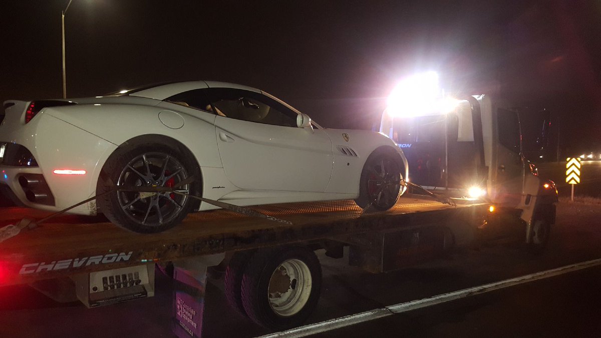 HRPSMiltHH's tweet photo. Over $350K worth of motors seized early this morning for stunt driving in Norval; 161km/h in a 60 zone (drag racing). Both the Ferrari and Mercedes seized for 7 days.  Great work by our District Response Unit! https://t.co/qbK4eDHq8s