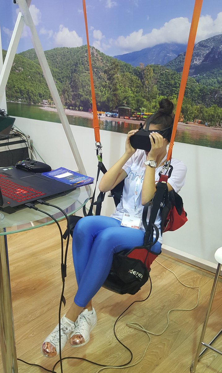 360VRTurkey's tweet photo. 3.Salonda #fethiye standındayız, bekliyoruz 😊 
#paragliding #360 #vr #yamacparasutu #EMITT2018 https://t.co/7Nb1AzpRkO