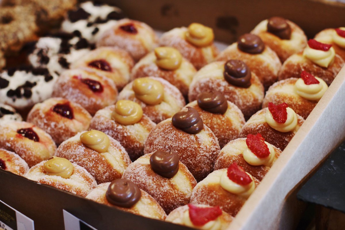 IMPORTANT ANNOUNCEMENT: We have #donuts! 😋 And we’ll have them every Friday and Saturday for the next couple of months 🍩 Salted Caramel, Cookies &amp; Cream, Chocolate Custard, and on and on... 😋 #donutparty #treatyoself #clontarf #dublincoffee